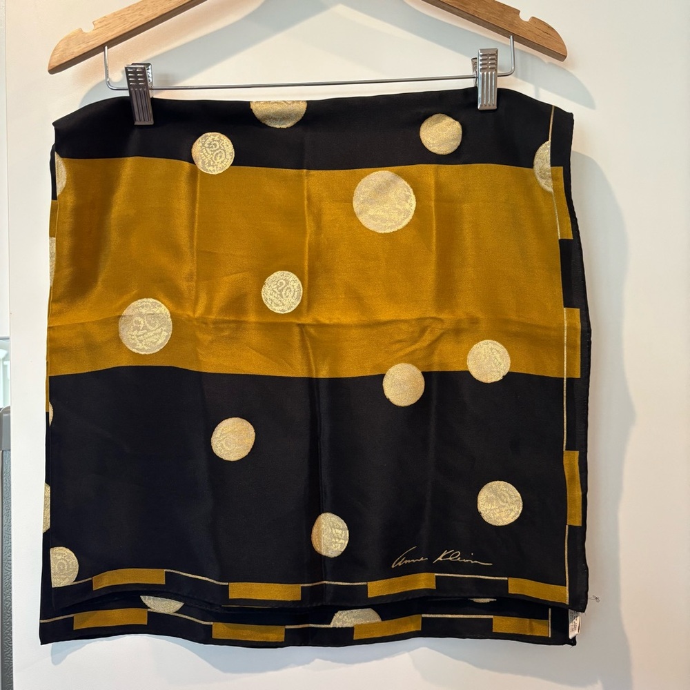 Vintage Anne Klein Silk Scarf in as new condition !